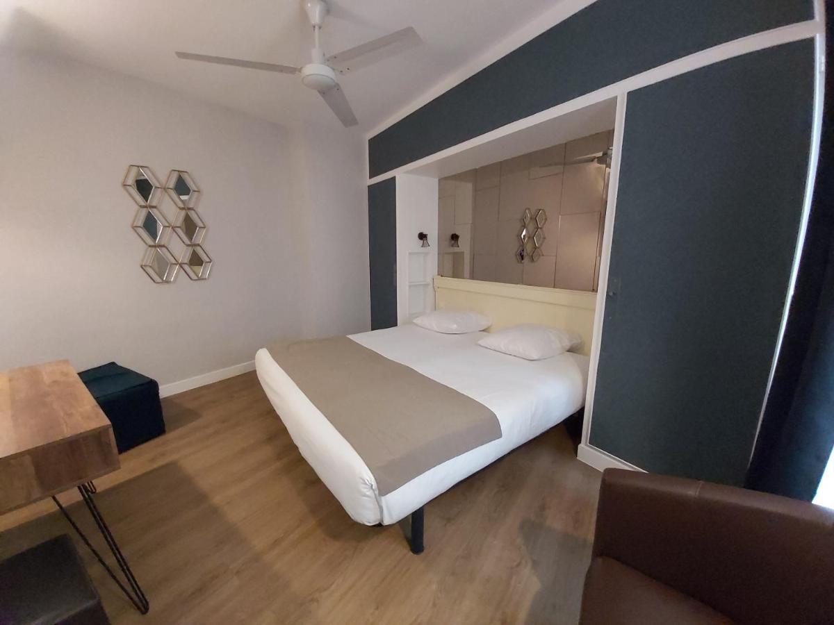 Hotel Eiffel Kensington Париж Экстерьер фото