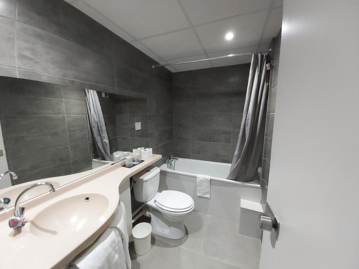 Hotel Eiffel Kensington Париж Экстерьер фото