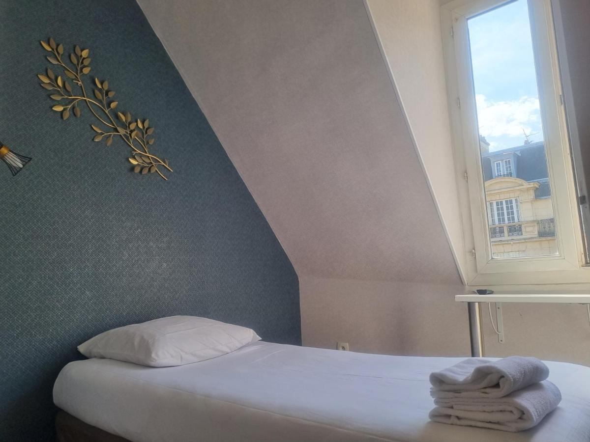Hotel Eiffel Kensington Париж Экстерьер фото