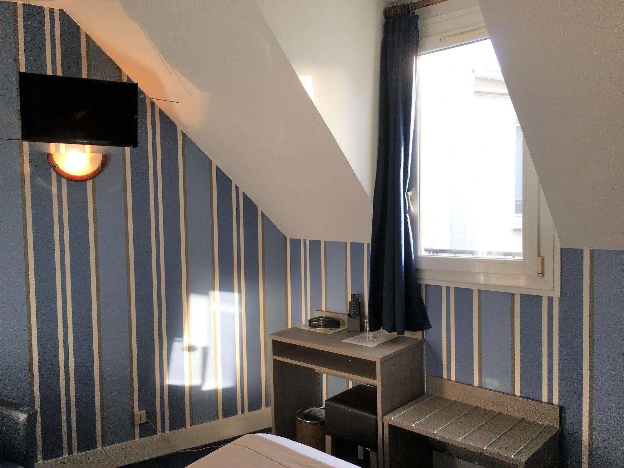 Hotel Eiffel Kensington Париж Экстерьер фото